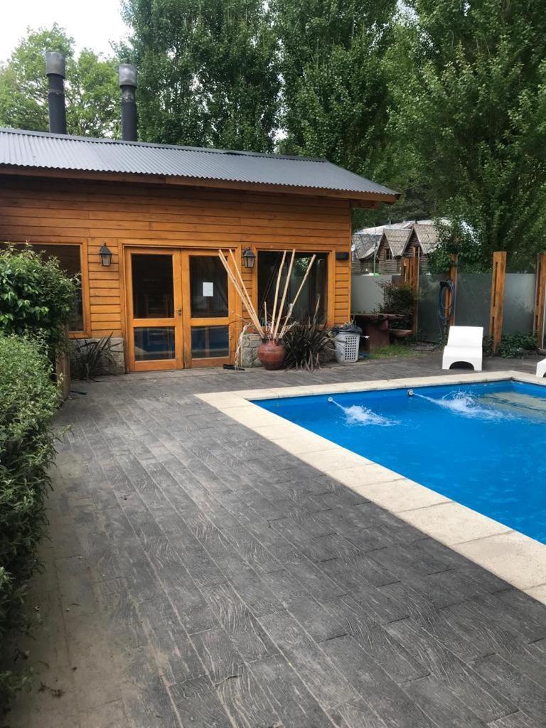 Apart Hotel Robles Del Sur San Martín de los Andes 外观 照片