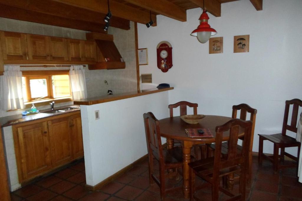 Apart Hotel Robles Del Sur San Martín de los Andes 客房 照片