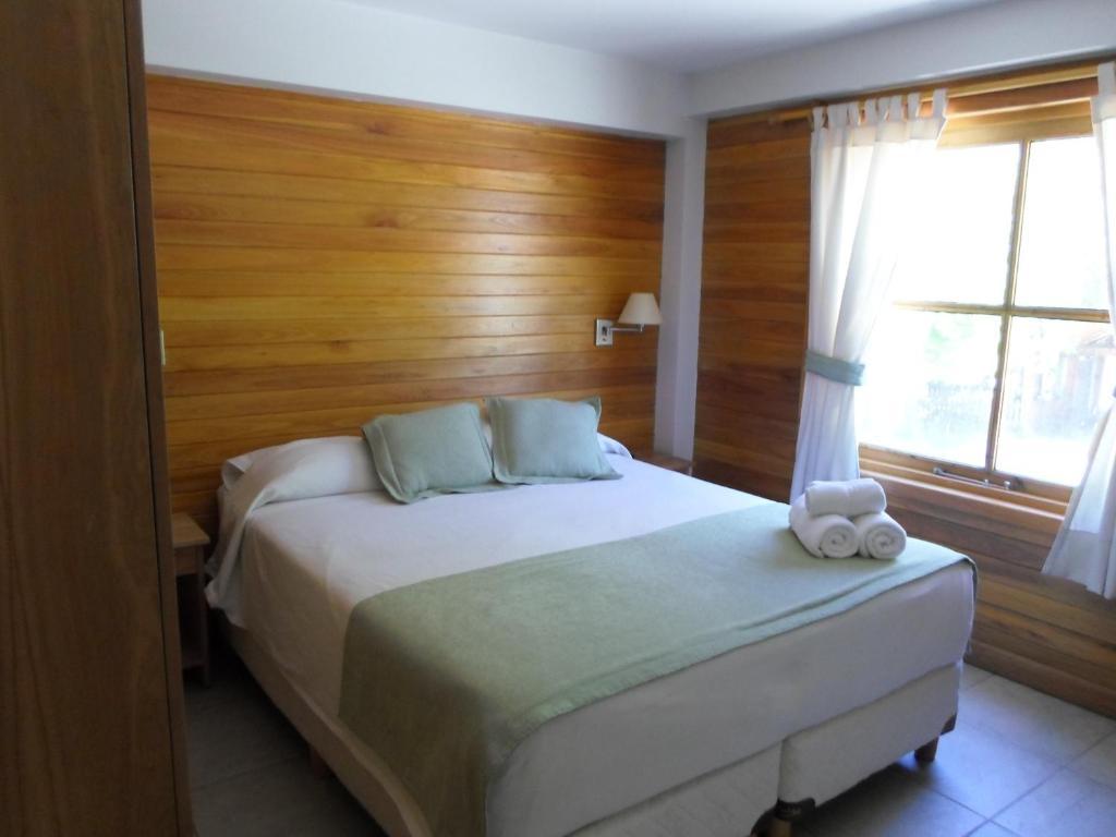 Apart Hotel Robles Del Sur San Martín de los Andes 客房 照片